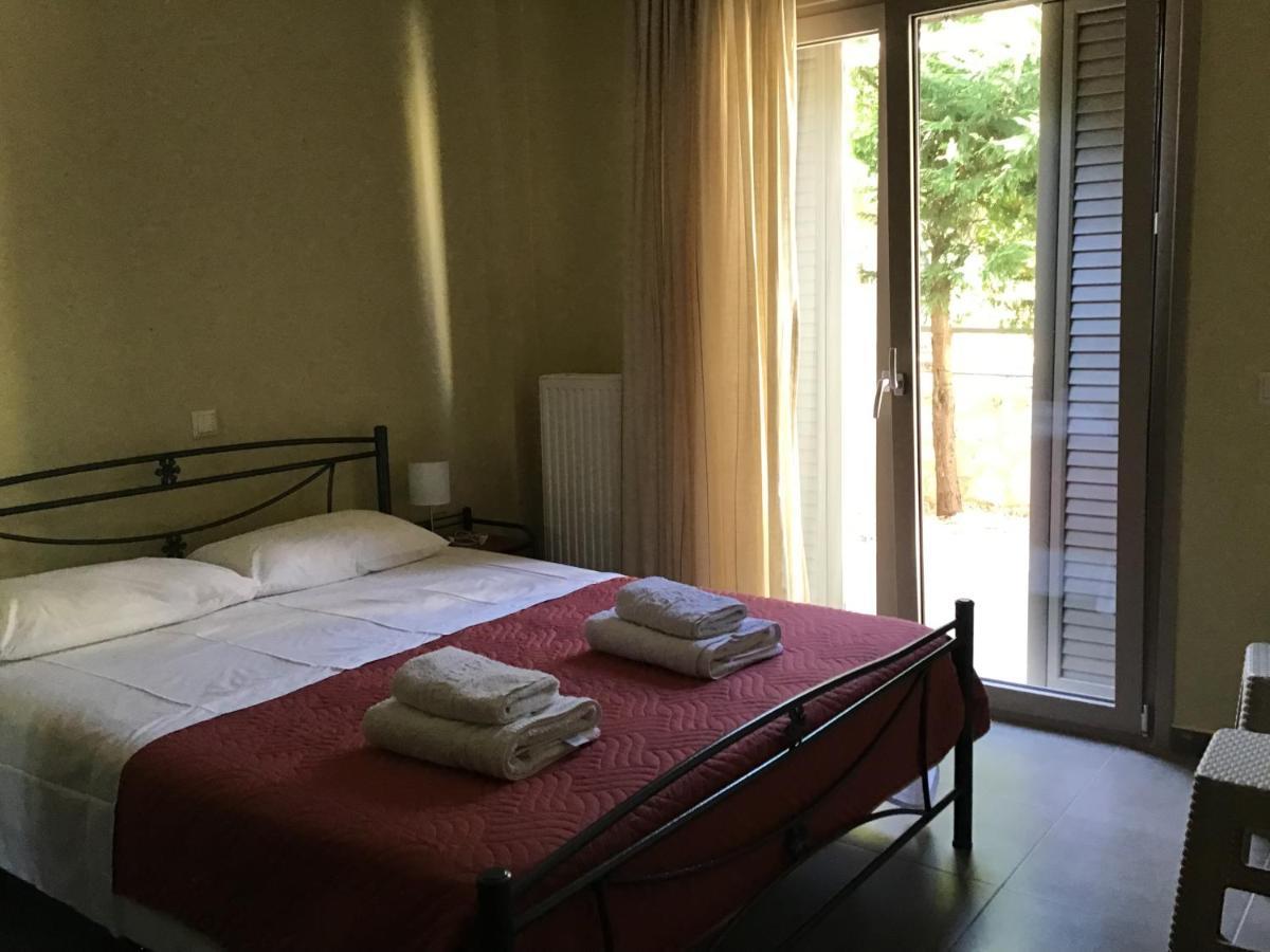 D'Angelos Apartments Karavomylos Eksteriør billede