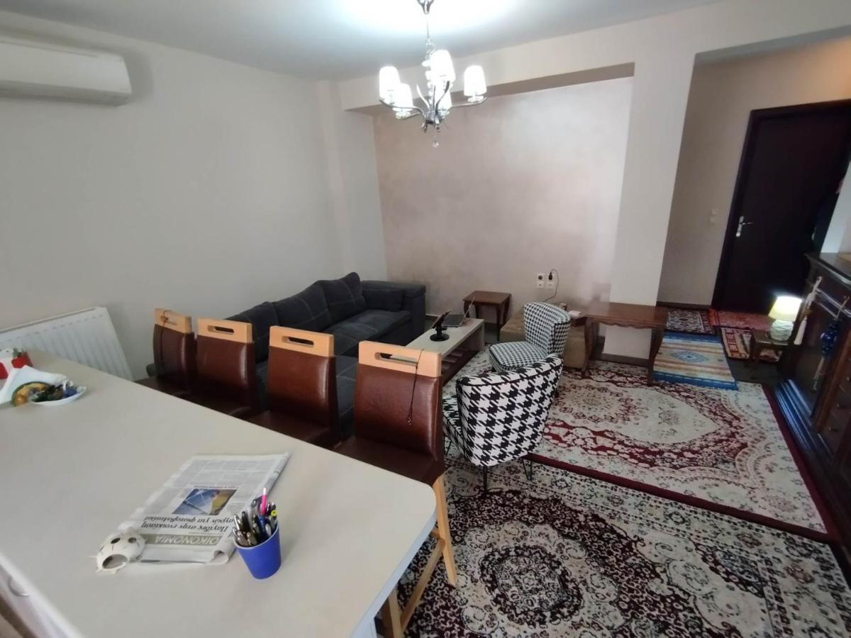 D'Angelos Apartments Karavomylos Eksteriør billede